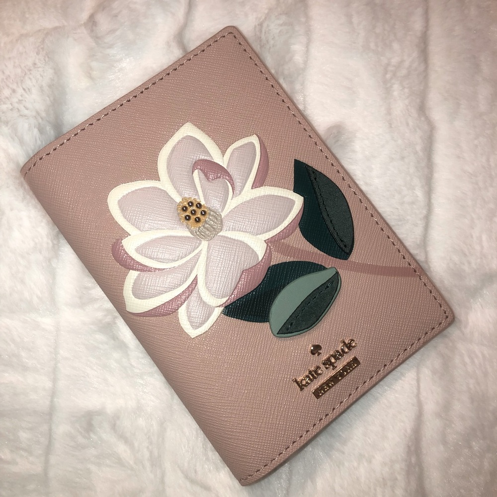 Kate Spade Magnolia Flower Passport